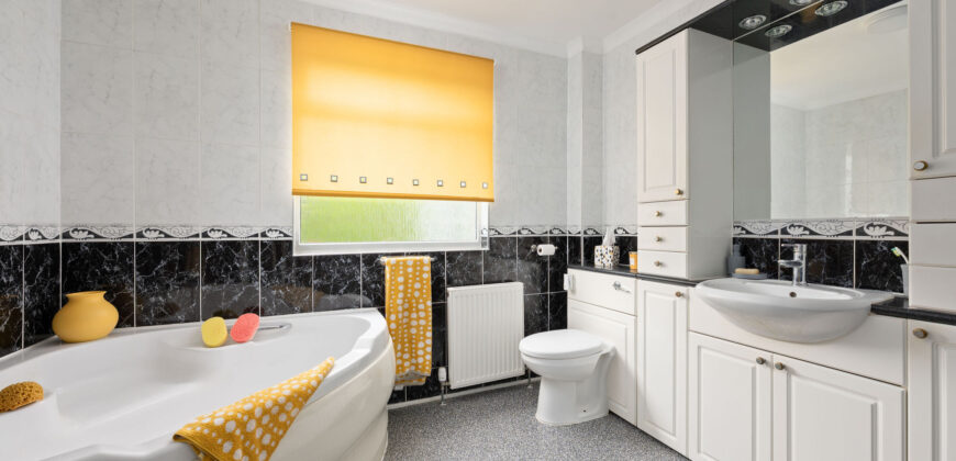 3 Eastertoun Gardens, Armadale, EH48 3RH