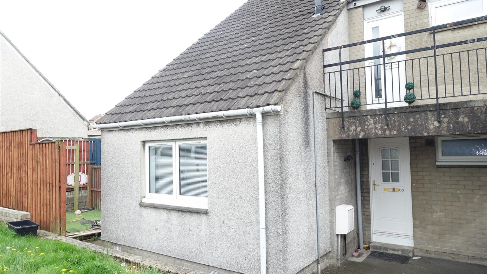 63 Castlehill, Bo’ness, EH51 0HL
