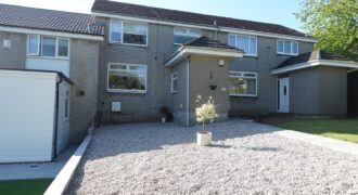 17 Renwick Place, Lanark. Ml11 7EB