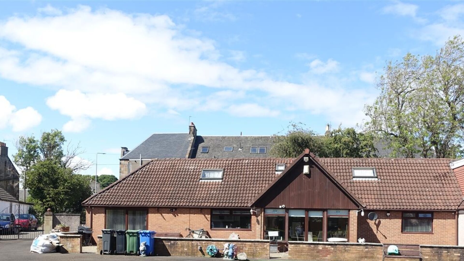 6 Ashbank, Broxburn, EH52 5LF
