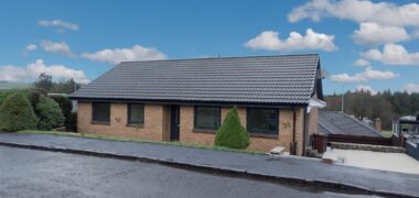 15 Almond Terrace, Harthill, ML7 5PF