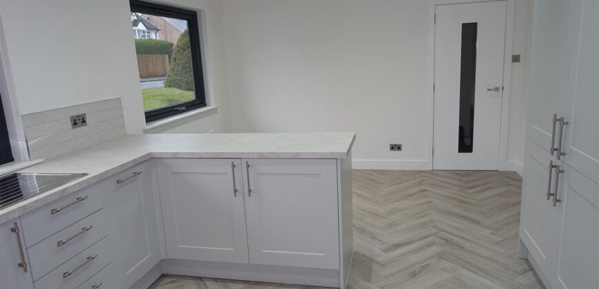 15 Almond Terrace, Harthill, ML7 5PF